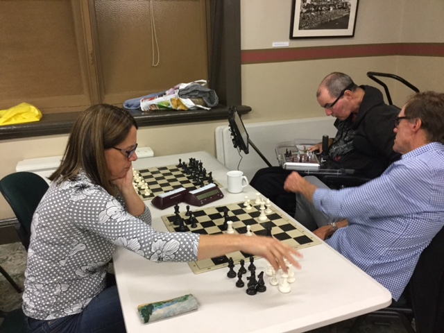 SMFriendly Anna vs Mik